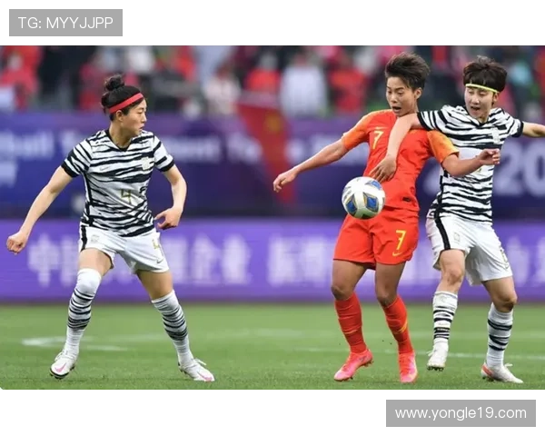 波兰女足巅峰对决直播:绿茵场上的铿锵玫瑰绽放时刻